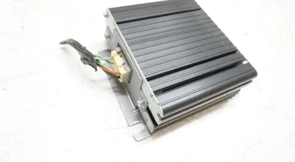 Dodge Caliber Sound amplifier 04671954AG