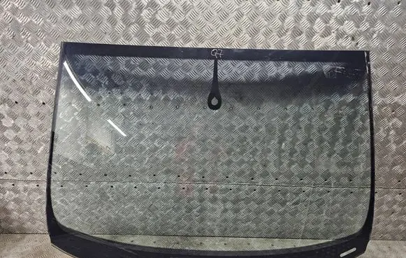 Audi Q7 4L Front windscreen/windshield window 1234
