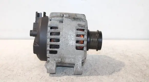 Volvo V70 Generator/alternator 30659390