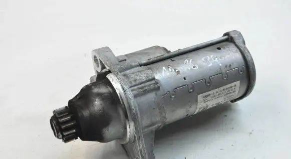 Volkswagen Golf VII Starter motor 0AM911023R