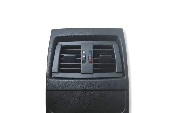 BMW 1 F20 F21 Rear air vent grill 920733009 0819109