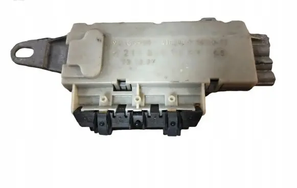 Mercedes-Benz E W211 Gateway control module 2118203089