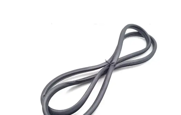 Mazda CX-5 II Rear door rubber seal (on body) 
