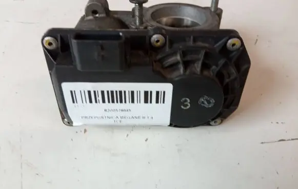 Renault Megane III Throttle body valve 8200578645