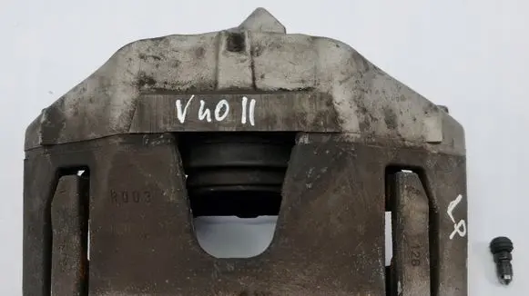 Volvo V40 Front brake caliper