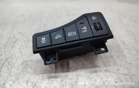 KIA Sportage Other switches/knobs/shifts 937003U540WK