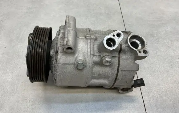 Volkswagen PASSAT CC Air conditioning (A/C) compressor (pump) 