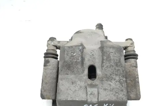 Toyota Prius (XW30) Front brake caliper
