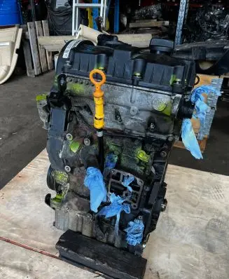 Volkswagen Polo IV 9N3 Engine 045103373H 045103021N 80HBH