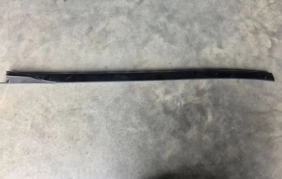 BMW X5 G05 Windshield trim 7463527