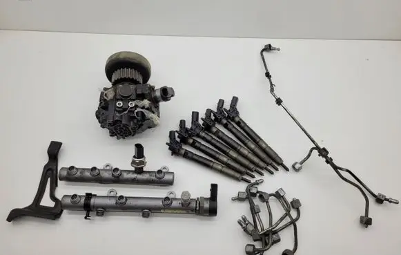 Audi A8 S8 D3 4E Fuel injection system set 059130277BD 0445115079 0445010171