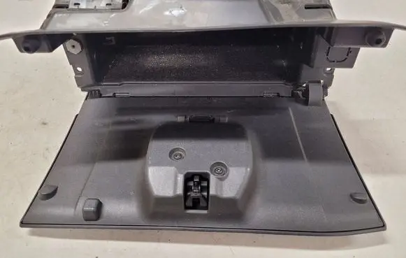 Ford Mondeo MK IV Glove box set 0766100307 1155900A 7S71AD60101