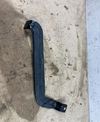 BMW 3 E90 E91 Battery bracket 7549425