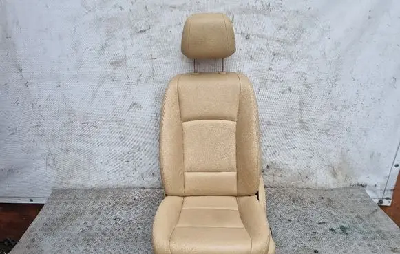 Front passenger seat