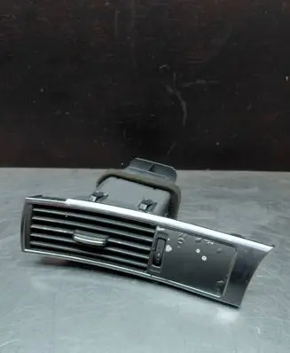 Audi A6 S6 C6 4F Dashboard side air vent grill/cover trim 4F1820901C