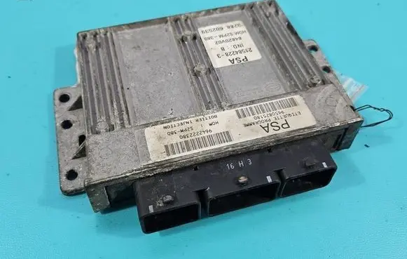 Citroen C3 Engine control unit/module ECU 9650825180 IMPRK1548990