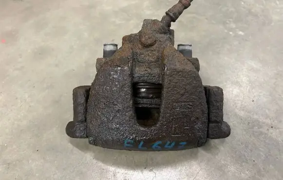 Volvo V50 Front brake caliper
