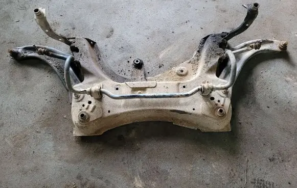 Renault Modus Front subframe