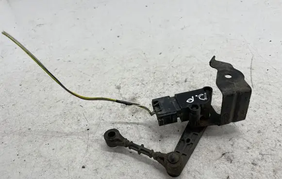 Land Rover Range Rover Sport L494 Headlight/headlamp level sensor CPLA3D026AA