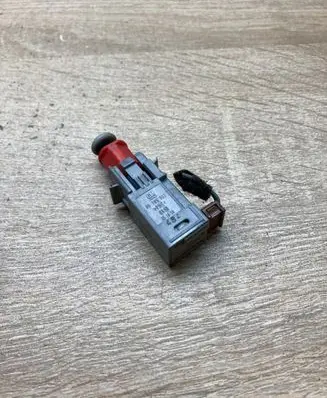 Opel Vectra C Brake pedal sensor switch 09185907