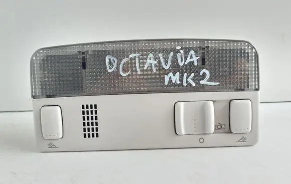 Skoda Octavia Mk2 (1Z) Front seat light 3B0947105C