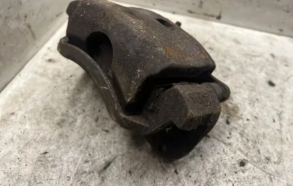 Mazda 6 Front brake caliper 16917