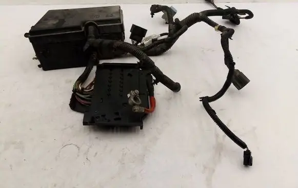 Ford Kuga II Fuse box set GV4T-14K733-AED
