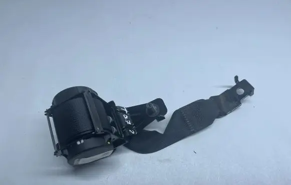 KIA Cerato Middle seatbelt (rear) 89850M7000WK