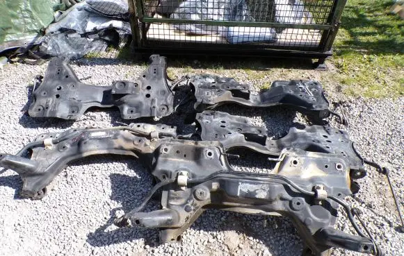 Fiat Grande Punto Front axle beam 