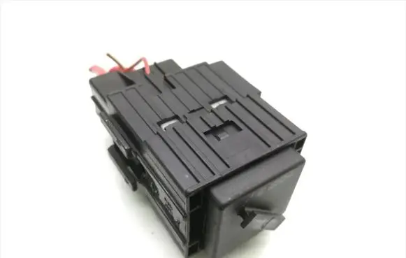 BMW 3 E90 E91 Other relay 6939890