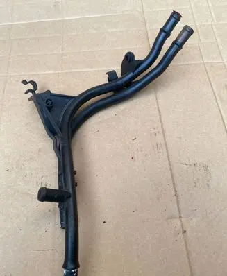 Skoda Octavia Mk2 (1Z) Engine coolant pipe/hose 1K0121070BD
