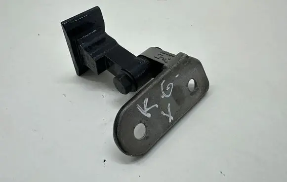 BMW 5 G30 G31 G38 Rear door upper hinge 
