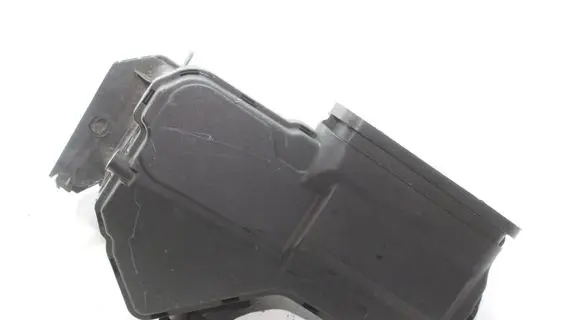 Peugeot 508 II Intake resonator 9830363480