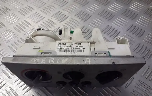 Opel Meriva A Interior fan control switch 13191583