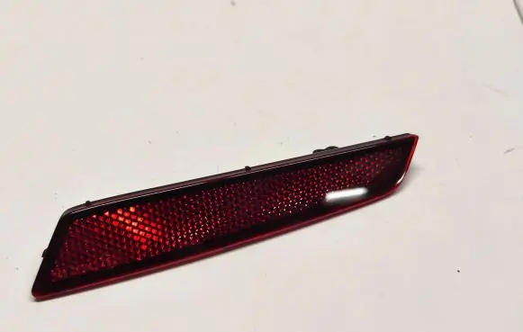 Rear tail light reflector