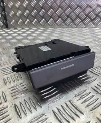 BMW 5 E60 E61 Ashtray (front) 6976376