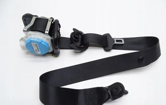 Mercedes-Benz A W176 Front seatbelt A1768602285