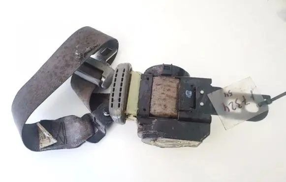 Jeep Grand Cherokee (WK) Front seatbelt 1002316
