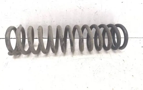 Mercedes-Benz W123 Front coil spring 