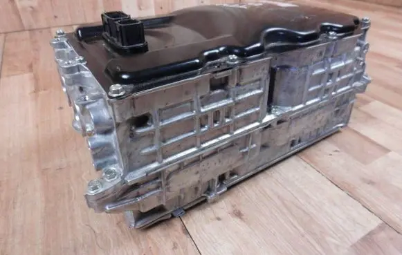 Toyota RAV 4 (XA50) Voltage converter inverter G92A042060