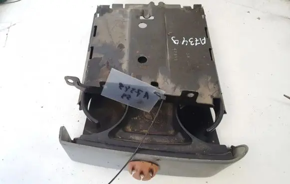 Chrysler Town u0026 Country IV Cup holder 5876007 58622i