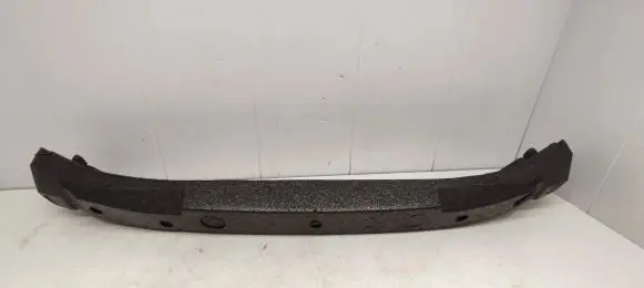 Front bumper foam support bar