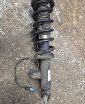 BMW X3 G01 Rear shock absorber/damper 10817611 6887152 75688715202