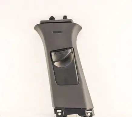 (B) pillar trim (bottom)