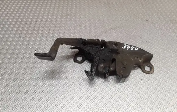 Nissan Terrano Engine bonnet/hood lock/catch