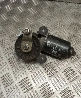 Mitsubishi Pajero Wiper motor