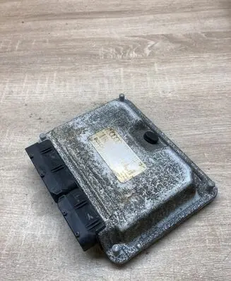 Audi A4 S4 B5 8D Engine control unit/module ECU 038906019FP