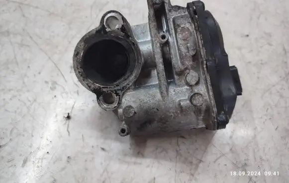 Nissan X-Trail T32 Electric throttle body valve 147100789P
