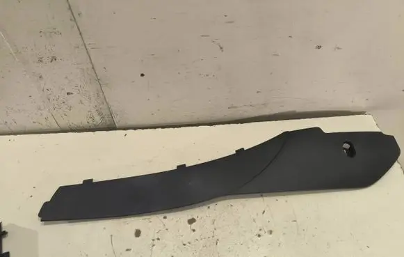 Volkswagen PASSAT B6 Other center console (tunnel) element 3C1863045