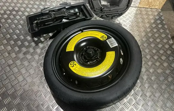 Audi A5 R19 spare wheel 8W0601027